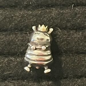 Pandora Queen Bee charm